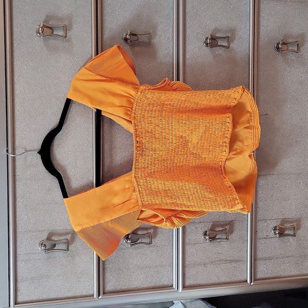 Express crop top - Picture 3 of 3